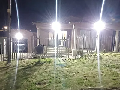 3 Bedroom House For Sale in East London - mlHO.webp
