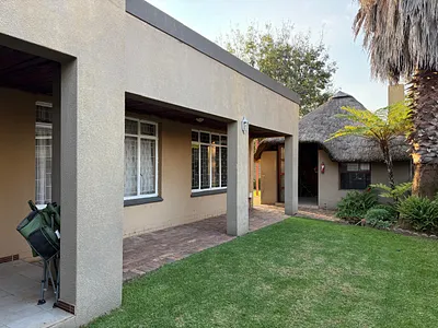 3 Bedroom House For Sale in Vanderbijlpark - H8rC.webp