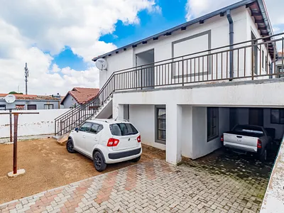 9 Bedroom House For Sale in Midrand - wkou.webp