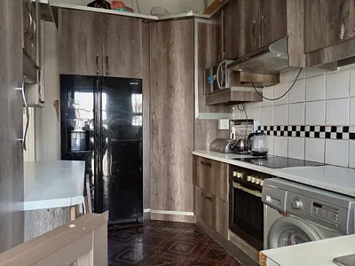 3 Bedroom House For Sale in East London - 43lO.webp