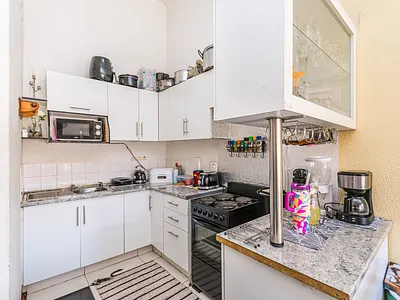 3 Bedroom Townhouse For Sale in Roodepoort - 24AF.webp