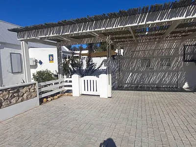 2 Bedroom House To Rent in Velddrif - Wrjw.webp