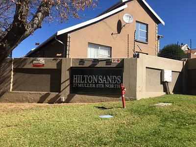 3 Bedroom Townhouse For Sale in Sandton - bXtD.webp