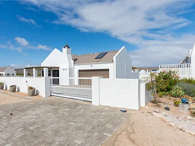 3 Bedroom House For Sale in St Helena Bay - NGCz.webp