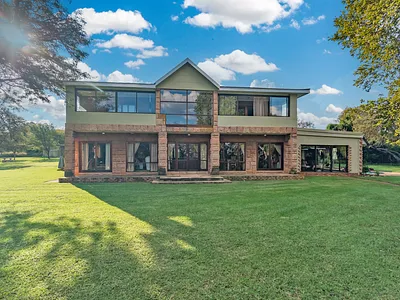 7 Bedroom House For Sale in Krugersdorp - iDtf.webp