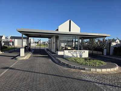 2 Bedroom House For Sale in Langebaan - OSeb.webp