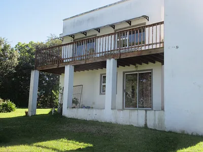 3 Bedroom House For Sale in Bathurst - 7U95.webp
