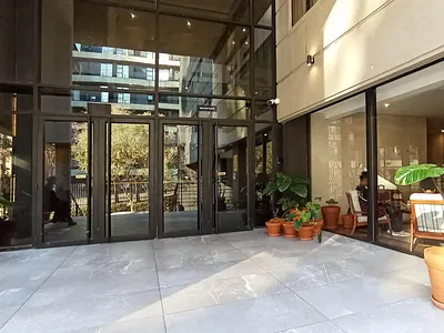 1 Bedroom Apartment For Sale in Sandton - ZaDO.webp