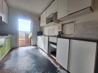 3 Bedroom House For Sale in Mitchells Plain - fPKj.webp