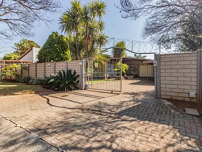 3 Bedroom House For Sale in Boksburg - img