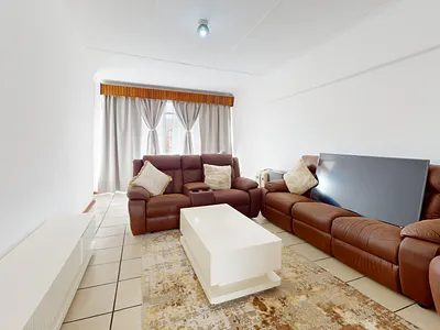 2 Bedroom Apartment For Sale in Germiston - PV0Y.webp