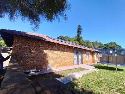 3 Bedroom Townhouse For Sale in Akasia - nwPv.webp