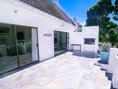 4 Bedroom House To Rent in St Francis Bay - h6O4.webp