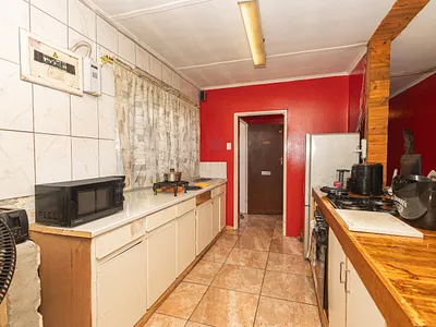 3 Bedroom House For Sale in Bellville - 6xge.webp