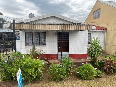 2 Bedroom House For Sale in Pietermaritzburg - XMVd.webp