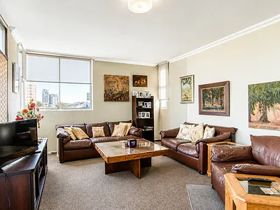 2 Bedroom Apartment For Sale in Strand - QO4g.webp