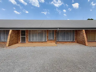 2 Bedroom Townhouse To Rent in Klerksdorp - Gran.webp