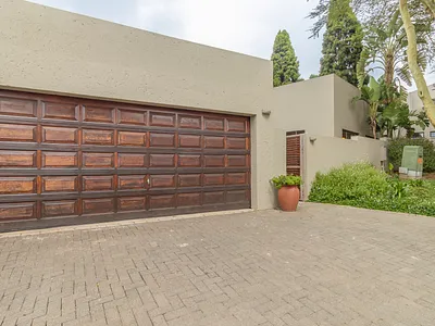 3 Bedroom House For Sale in Sandton - R9vp.webp