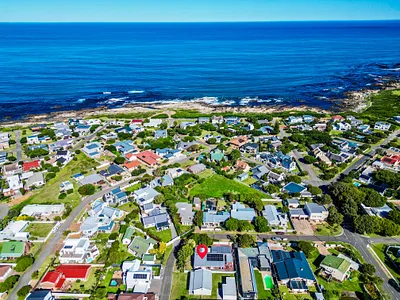 3 Bedroom House For Sale in Hermanus - UR0P.webp