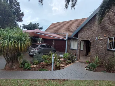 3 Bedroom House To Rent in Heidelberg - ZSbj.webp