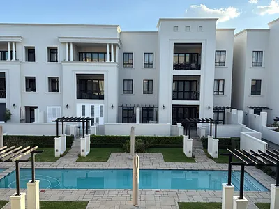 3 Bedroom Apartment For Sale in Sandton - 0fzE.webp