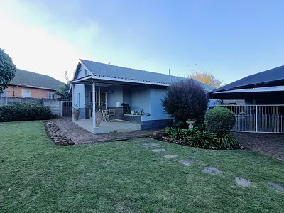 3 Bedroom House For Sale in Germiston - ZiQV.webp