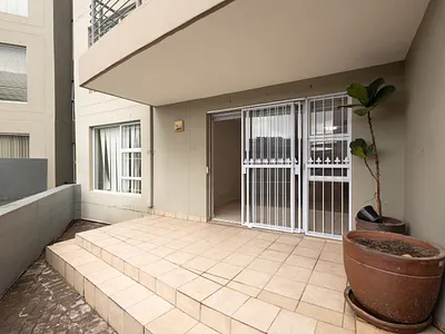 2 Bedroom Apartment For Sale in Bellville - kKPM.webp