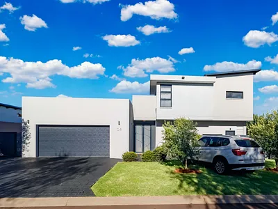 4 Bedroom House For Sale in Centurion - prG0.webp