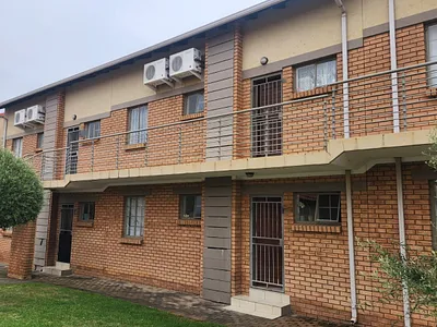 2 Bedroom Apartment For Sale in Pretoria - iQA3.webp