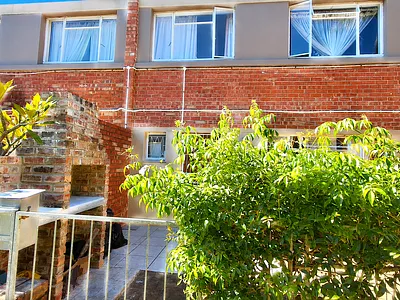 3 Bedroom Townhouse For Sale in Port Elizabeth - UpPM.webp