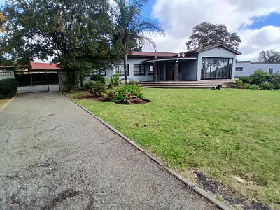 3 Bedroom House For Sale in Nigel - Y5EQ.webp