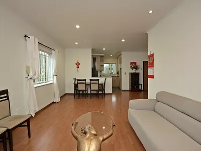 3.5 Bedroom House For Sale in Johannesburg - E8q7.webp