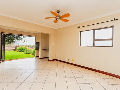 2 Bedroom Apartment To Rent in Hartbeespoort - YwF2.webp