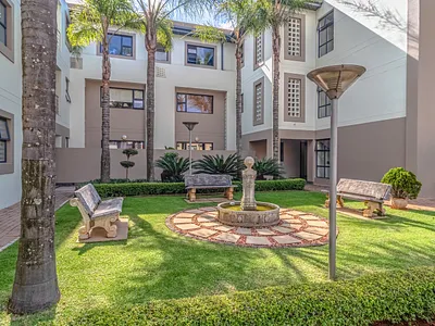 3 Bedroom Apartment For Sale in Bedfordview - jRgF.webp