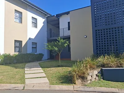 2 Bedroom Apartment To Rent in Hillcrest - 2CMy.webp