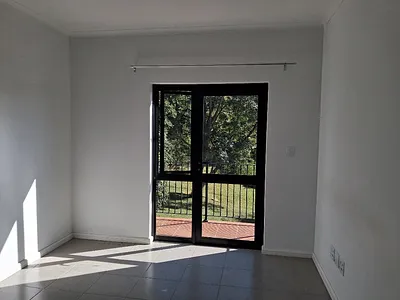 2 Bedroom Apartment To Rent in Hillcrest - 5oQH.webp