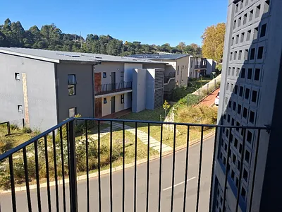 2 Bedroom Apartment To Rent in Hillcrest - img