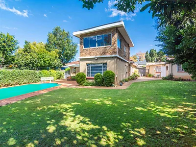 8 Bedroom House For Sale in Johannesburg - cKkl.webp
