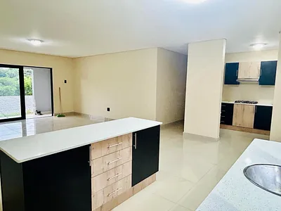 2 Bedroom Apartment To Rent in Verulam - 6kAy.webp