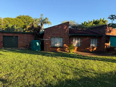 3 Bedroom House For Sale in Louis Trichardt - 9oU0.webp