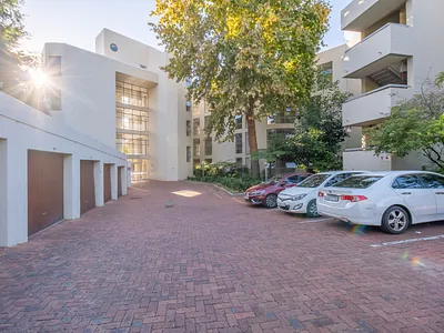 3 Bedroom Apartment To Rent in Sandton - img