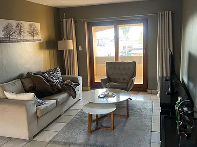 2 Bedroom Apartment For Sale in Witbank - YdU1.webp
