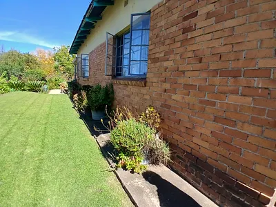 4 Bedroom House For Sale in Nigel - FAXB.webp