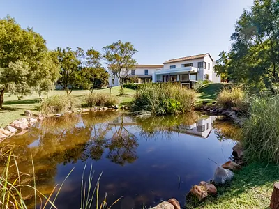 8 Bedroom House For Sale in Midrand - yTg3.webp