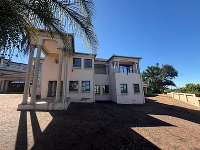 5 Bedroom House For Sale in Louis Trichardt - NBhm.webp