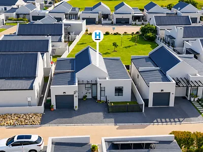 3 Bedroom House For Sale in Langebaan - LAdk.webp