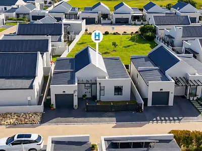 3 Bedroom House For Sale in Langebaan - img