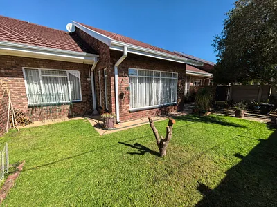 3 Bedroom Townhouse For Sale in Parys - img