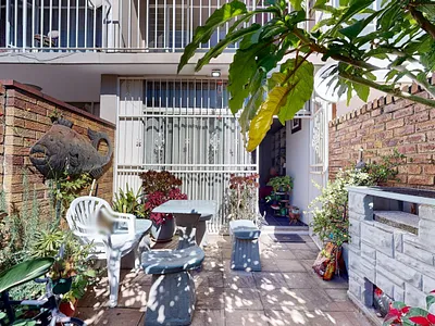 1 Bedroom Townhouse For Sale in Germiston - X8pj.webp