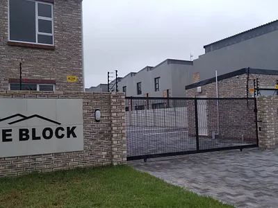 1 Bedroom Apartment To Rent in Port Elizabeth - img